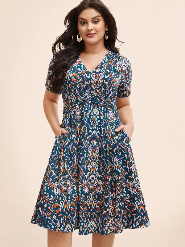 A-line dressBandana Print V Neck Shirred Gathered Dress