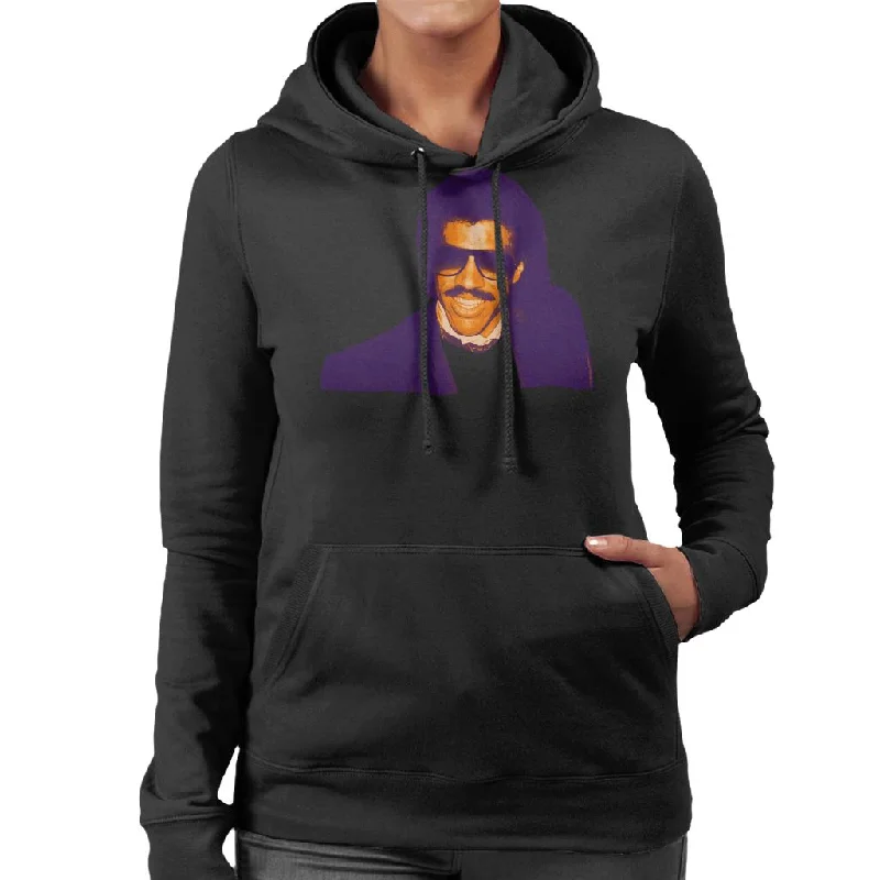 chic workout hoodieTV Times Pop Singer Lionel Richie 1985 Women's Hooded Sweatshirt