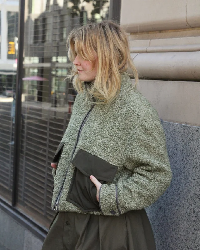 trendy jacketT-Coat Green Shearling Jacket