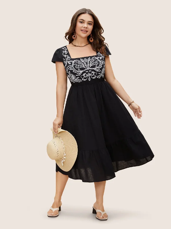 minimalistic dressSquare Neck Bandana Print Cap Sleeve Dress