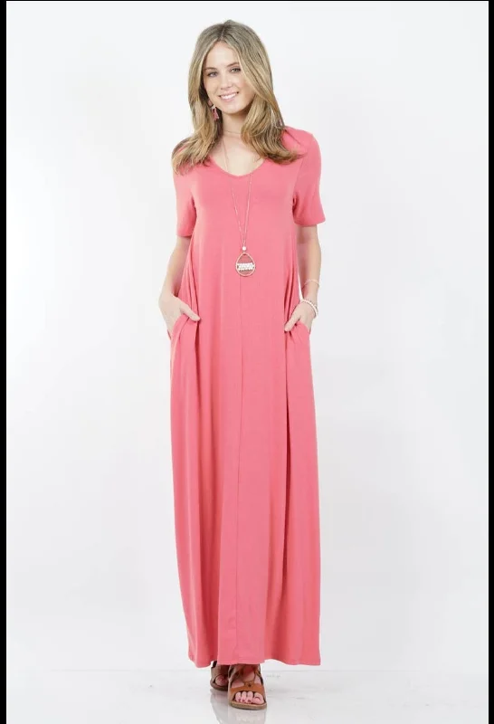 structured dressDessert rose short sleeve maxi dress with pockets