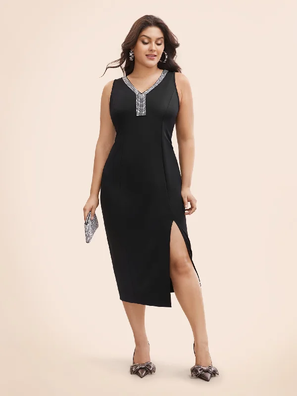 trendy dressRhinestone V Neck Split Hem Dress