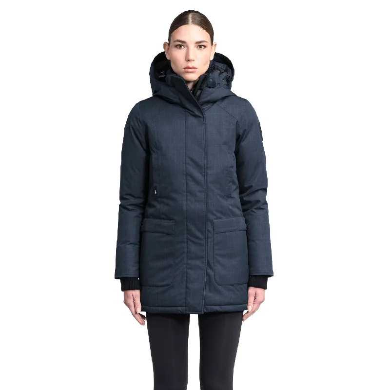 relaxed winter jacketCarla Furless Women's Parka Ch Navy