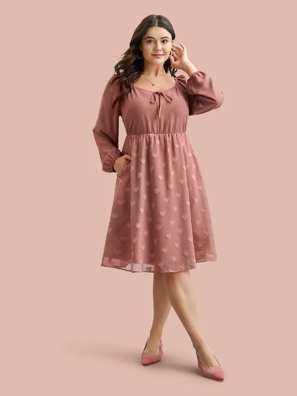 chic wrap dressNeck-Tie Heart Pattern Gathered Dress