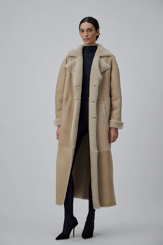 windbreaker jacketLONG SHEARLING COAT IN MACCHIATO