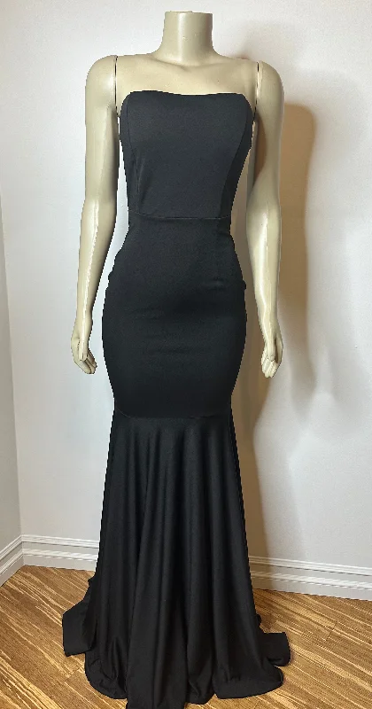 relaxed fit dressBlack Off The Shoulders Formal Dress