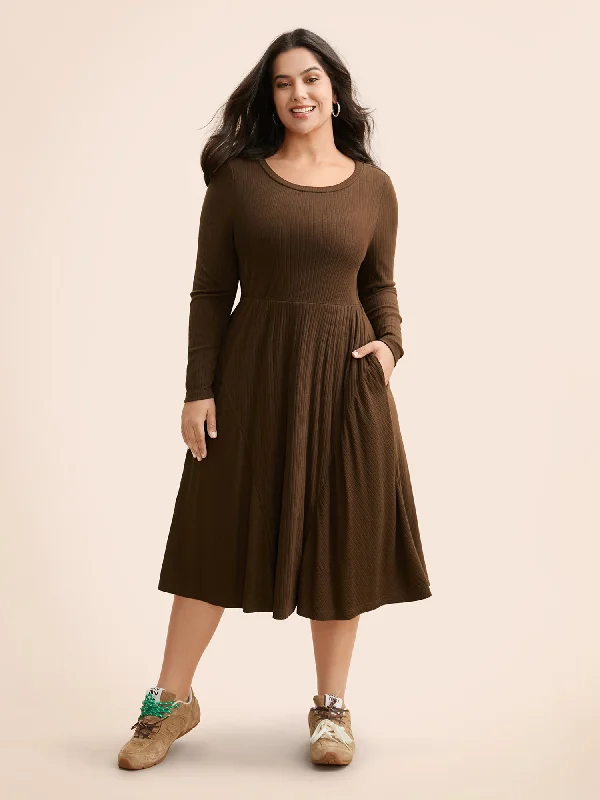 backless dressAiry Cozy Textured Midi Dress