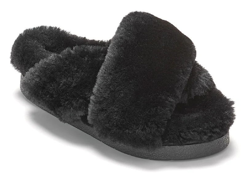 urban workout sweatshirtInuikii Classic Shearling Slipper in Black