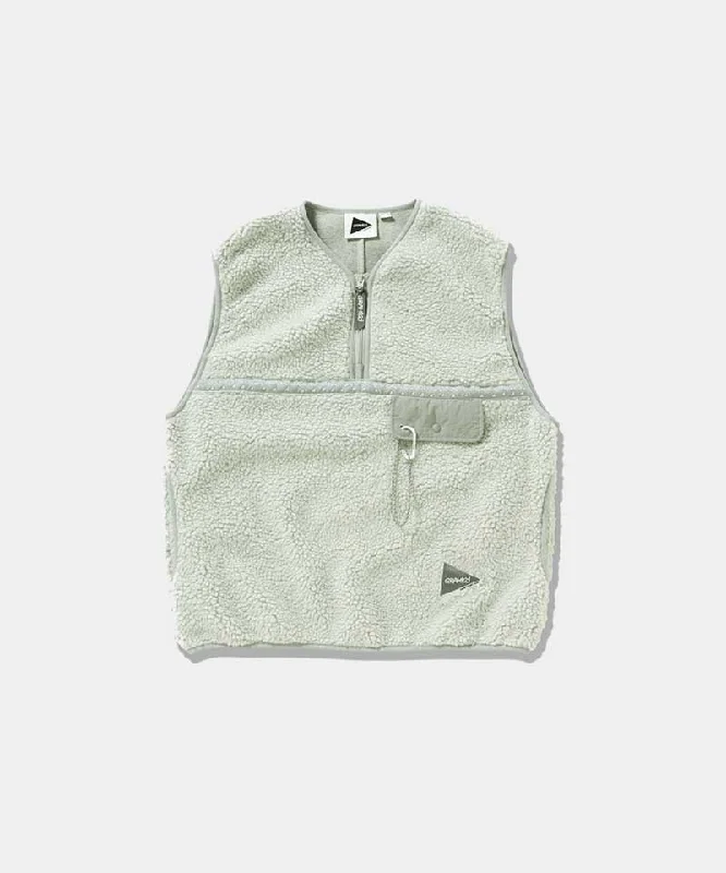 utility coatGramicci x and wander JQ Tape Fleece Vest