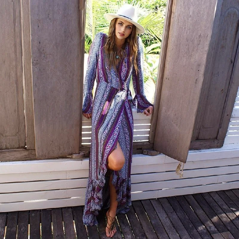 form-fitting dressJuliaFashion-Free Spirit V-Neck Long Sleeve Maxi Dress