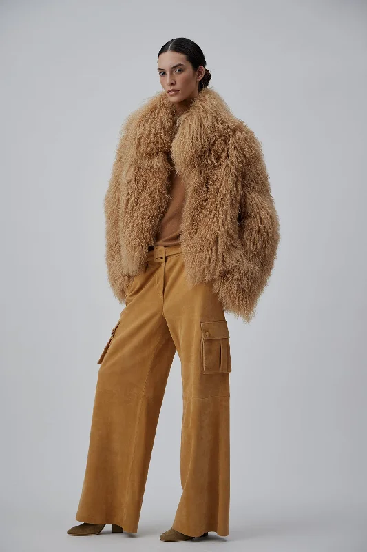 stylish peacoatSHORT COAT IN CAMEL TIBET FUR