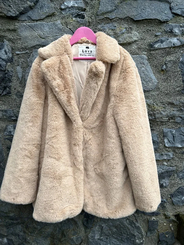 Beige faux fur 11-12y (146-152cm)