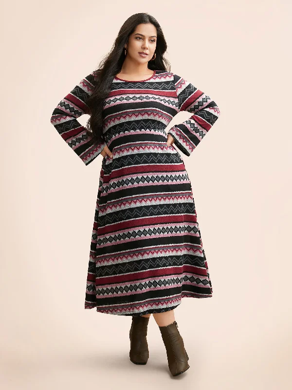 summer floral dressGeometric Striped Bell Sleeve Knit Dress